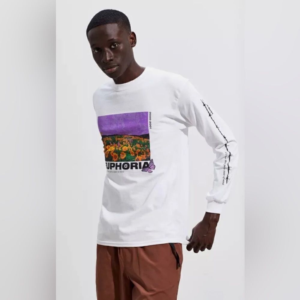 Urban Outfitters “Euphoria” White Band Tee Long Sleeve Graphic T-Shirt Mens Sz L - Picture 2 of 13